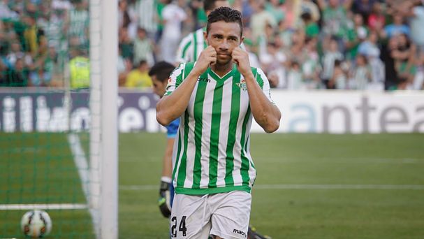 Rubén Castro. la insignia del Betis