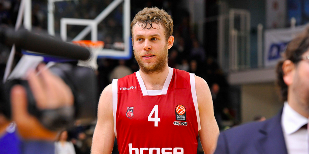 Nicolo Melli, jugador Brose Baskets