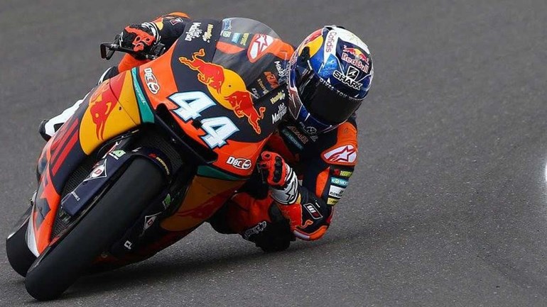 Miguel oliveira pilotando su Ktm