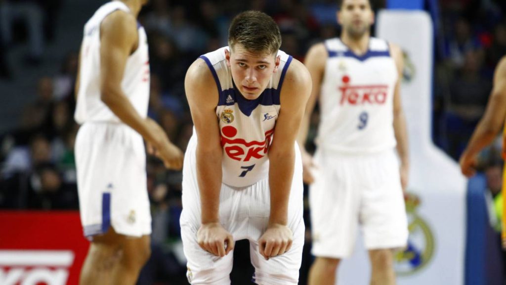 El jugador esloveno Luka Doncic ante el Montakit Fuenlabrada