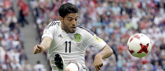 carlos vela delantero de mexico