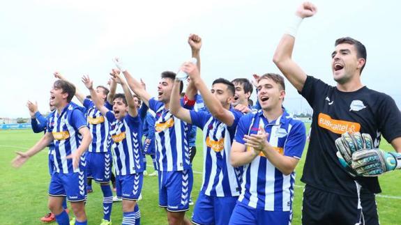 Alaves B celebrando el play off de ascenso