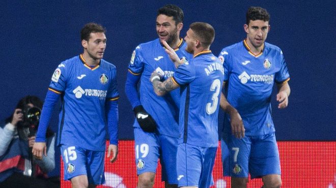 El getafe celebrando un gol esta temporada