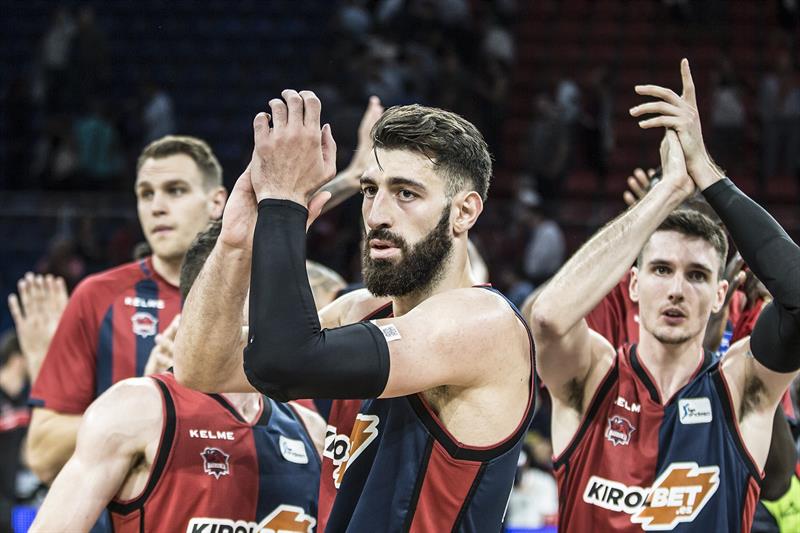 Shengelia celebra la victoria del Baskonia