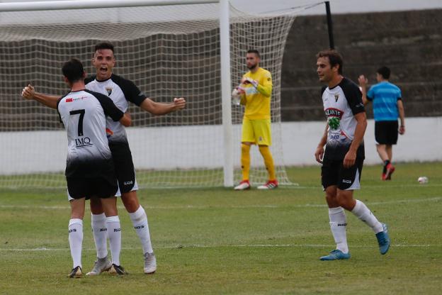 El Tudelano se la juega en su estadio