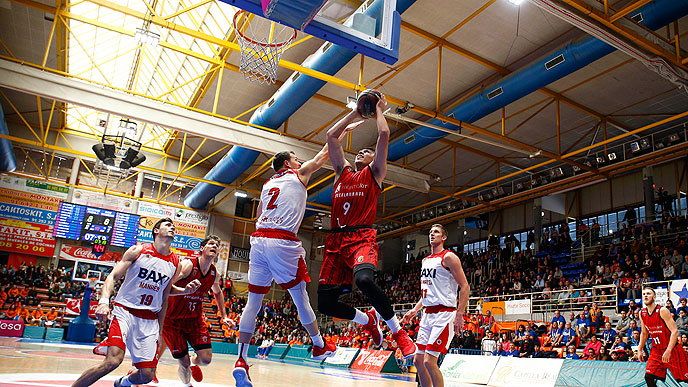 baxi manresa y montakit fuenlabrada en la temporada 2018 2019