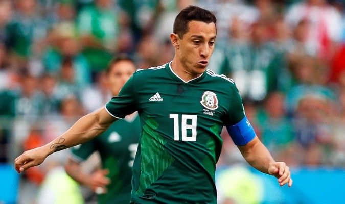 Andrés Guardado anotó dos goles contra Canadá