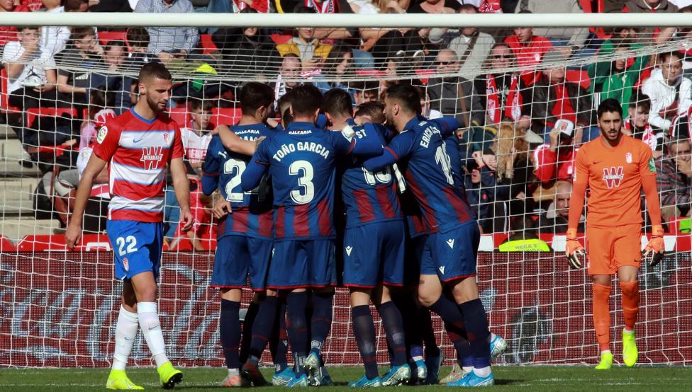 levante victoria en granada en la liga santander