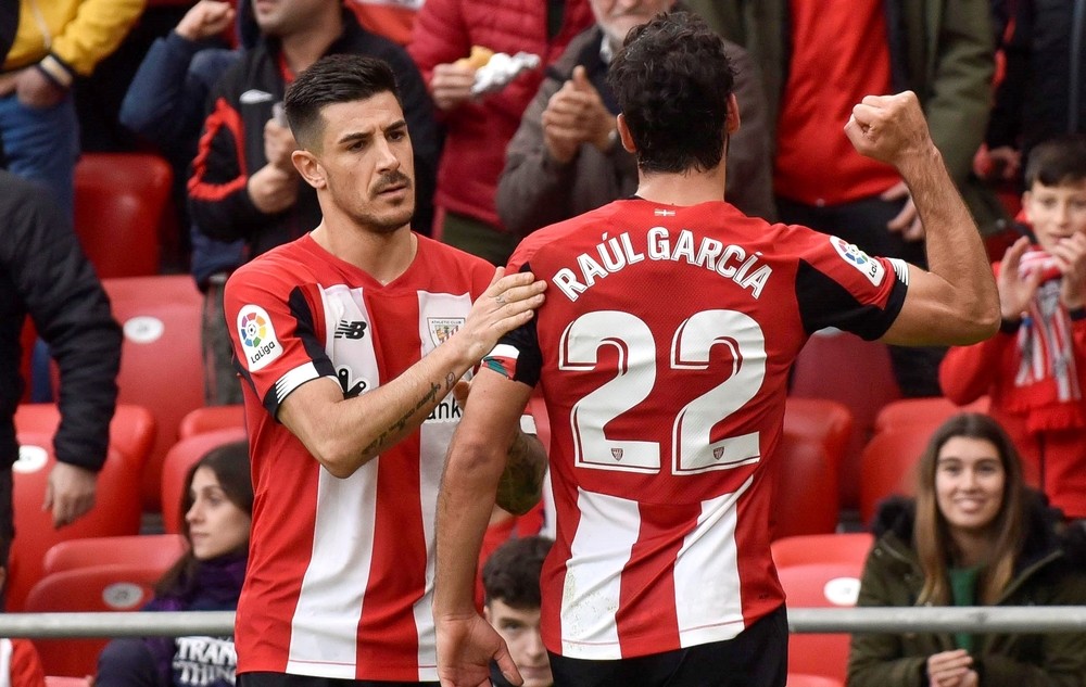 raul garcia y yuri berchiche goles contra granada