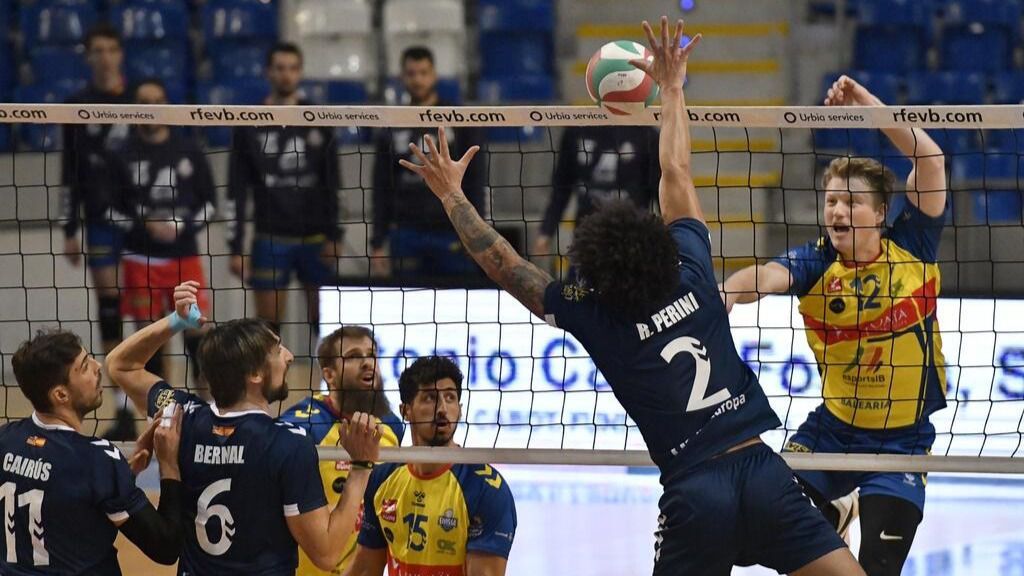 ushuaia ibiza voley contra urbia voley palma