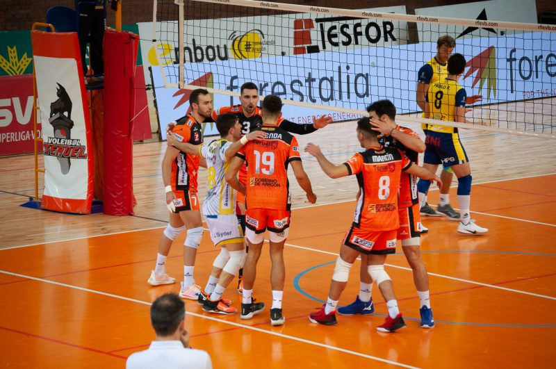 Superliga Masculina: CV Teruel - Almoradí / CV Guaguas - Grau