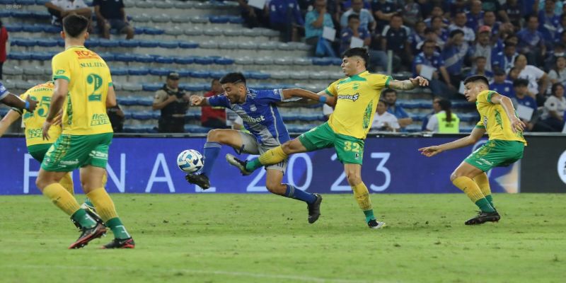 Copa Sudamericana: Defensa y Justicia - Emelec