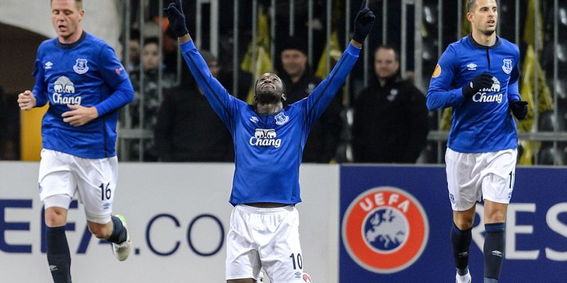 Lukaku celebró así uno de los tres goles que marcó el pasado jueves