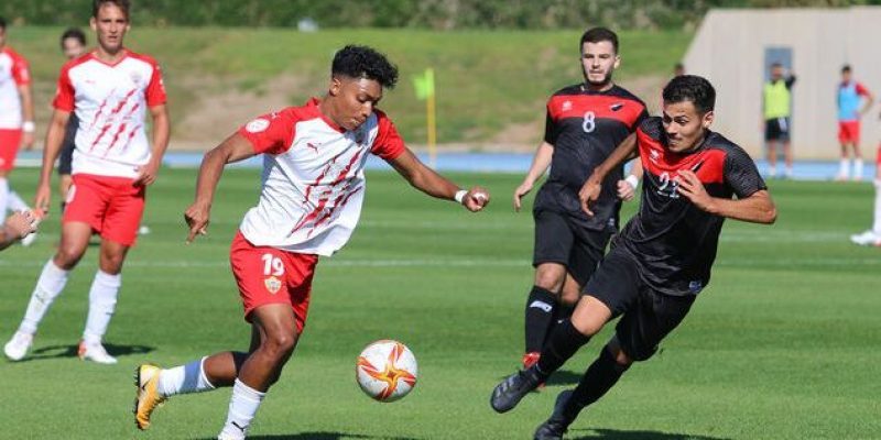 Tercera RFEF (Grupos 9-11): Almería B - Torre del Mar / Constancia - Portmany