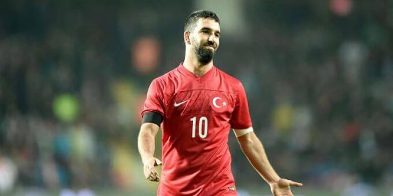 Arda Turan vuelve a las convocatorias con Turquía