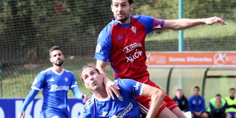 El Covadonga recibe al líder. (Foto: Alex Piña)