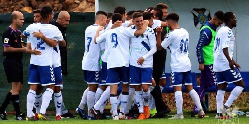 El Tenerife B tiene que ganar para seguir vivo en la lucha de conseguir una plaza de promoción.