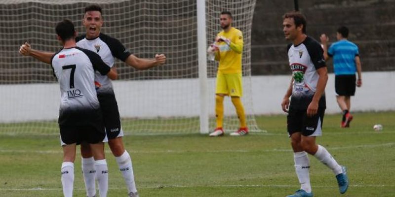 El Tudelano se la juega en su estadio