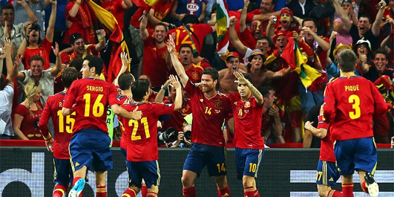 Spain v France - UEFA EURO 2012 Quarter Final