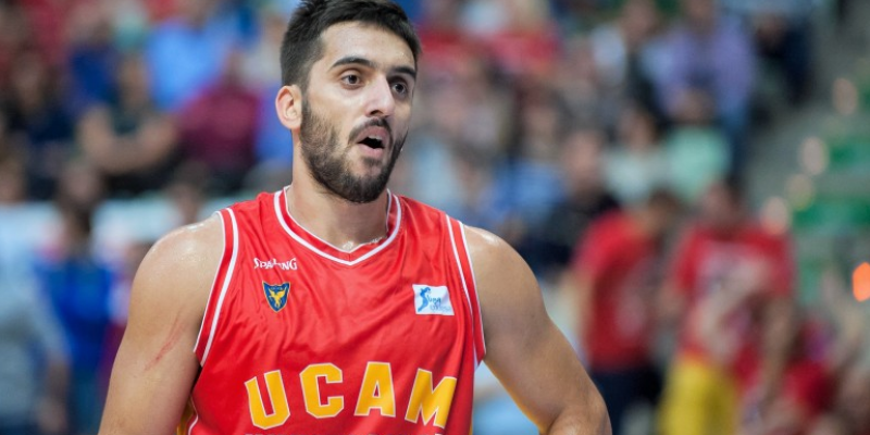 Facundo Campazzo, base del UCAM