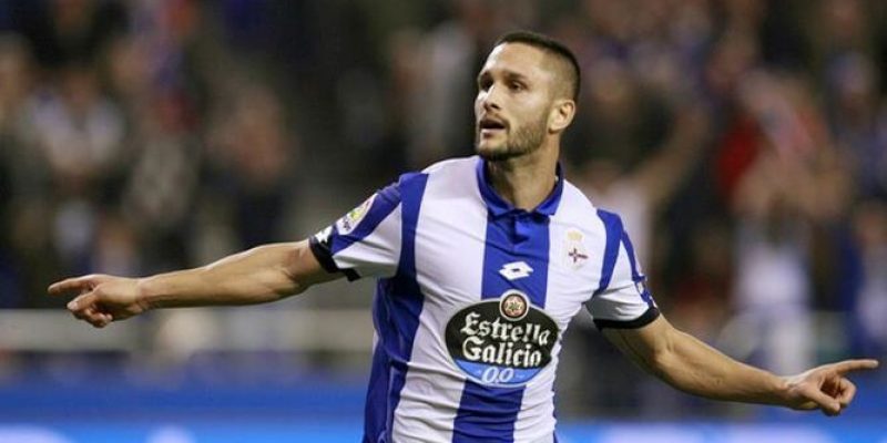 Florin Andone es una de las referencias de este Deportivo