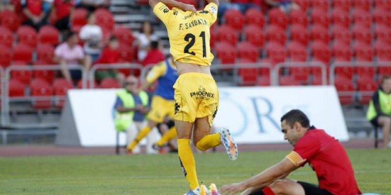 Sandaza marcando un gol en Mallorca