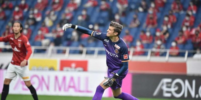 Langerak Nagoya Grampus the afc