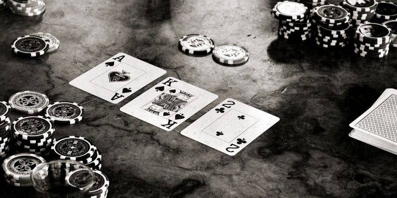 La evolución de los juegos de póker: del 5 Cards Draw al Texas Holdem