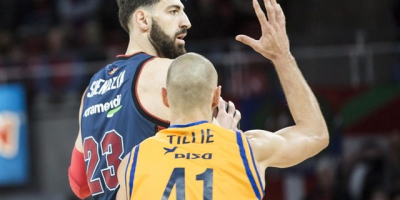 Tornike Shengelia en una jugada de Baskonia ante Gran Canaria