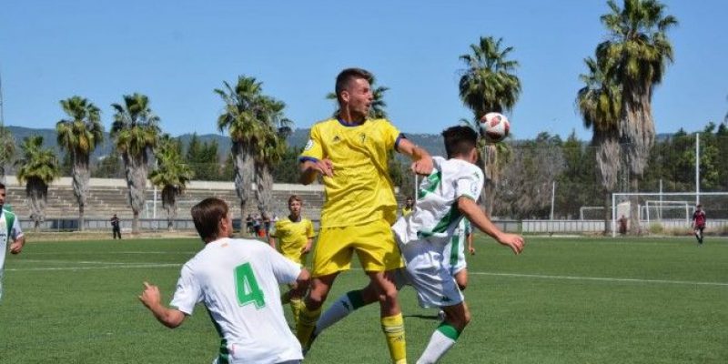 El Cádiz B quiere ascender este año sí o sí.