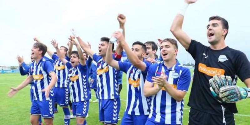 Alaves B celebrando el play off de ascenso