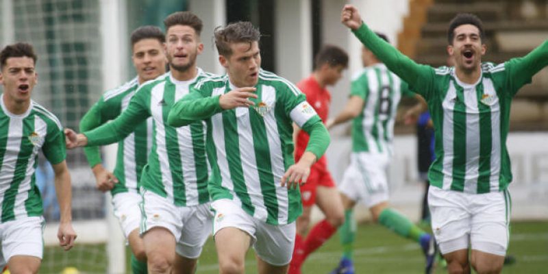 Imagen del último derbi en 2017 que ganó el Betis B