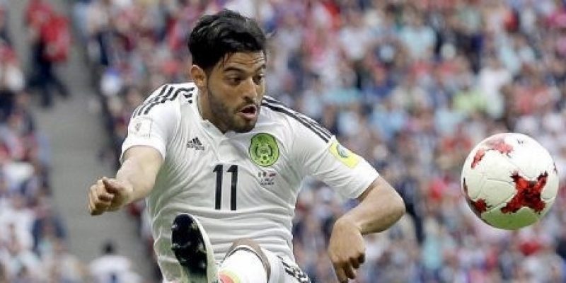 carlos vela delantero de mexico