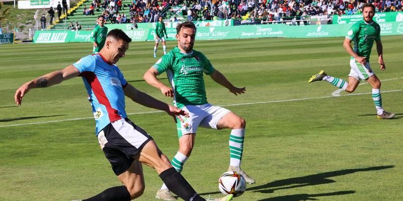 Segunda RFEF (Grupo 5): Cacereño - Navalcarnero