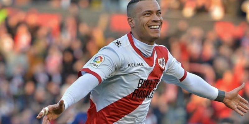 raul de tomas máximo ariete del rayo vallecano