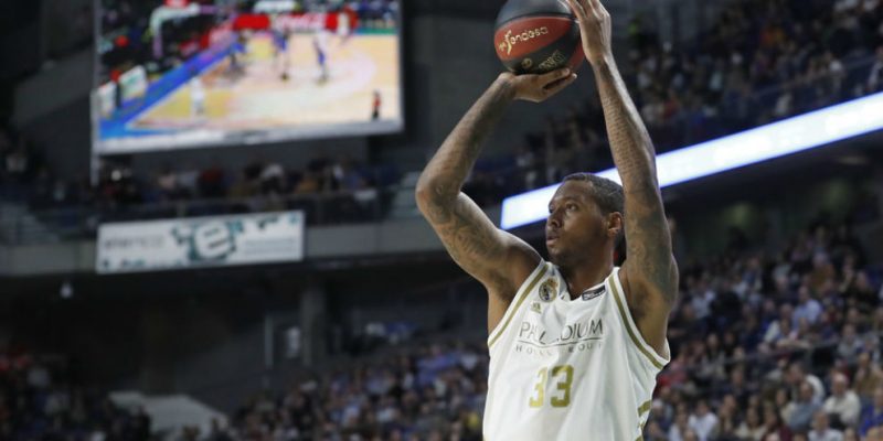 trey thompkins autor de 27 ante san pablo burgos